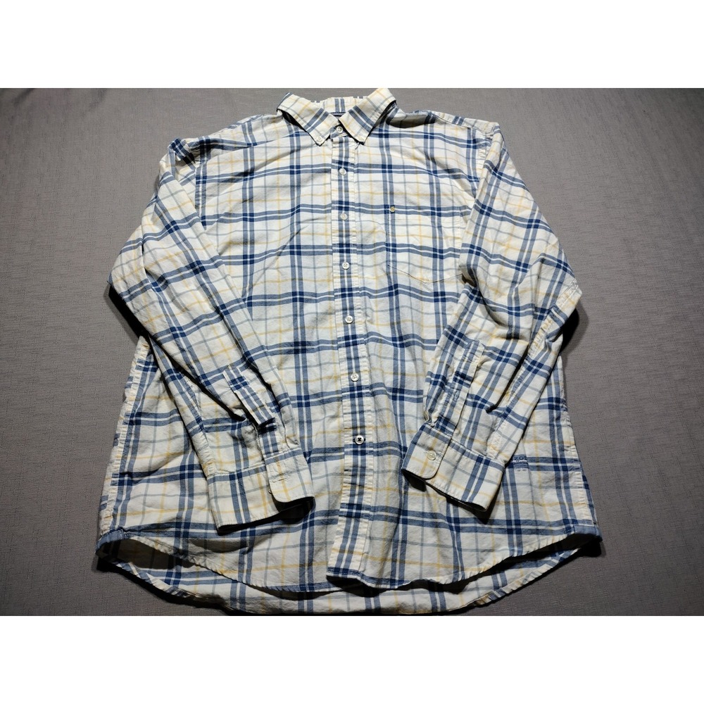 IZOD Saltwater Relaxed Classics Men Button Down Shirt Size XL 100% Cotton